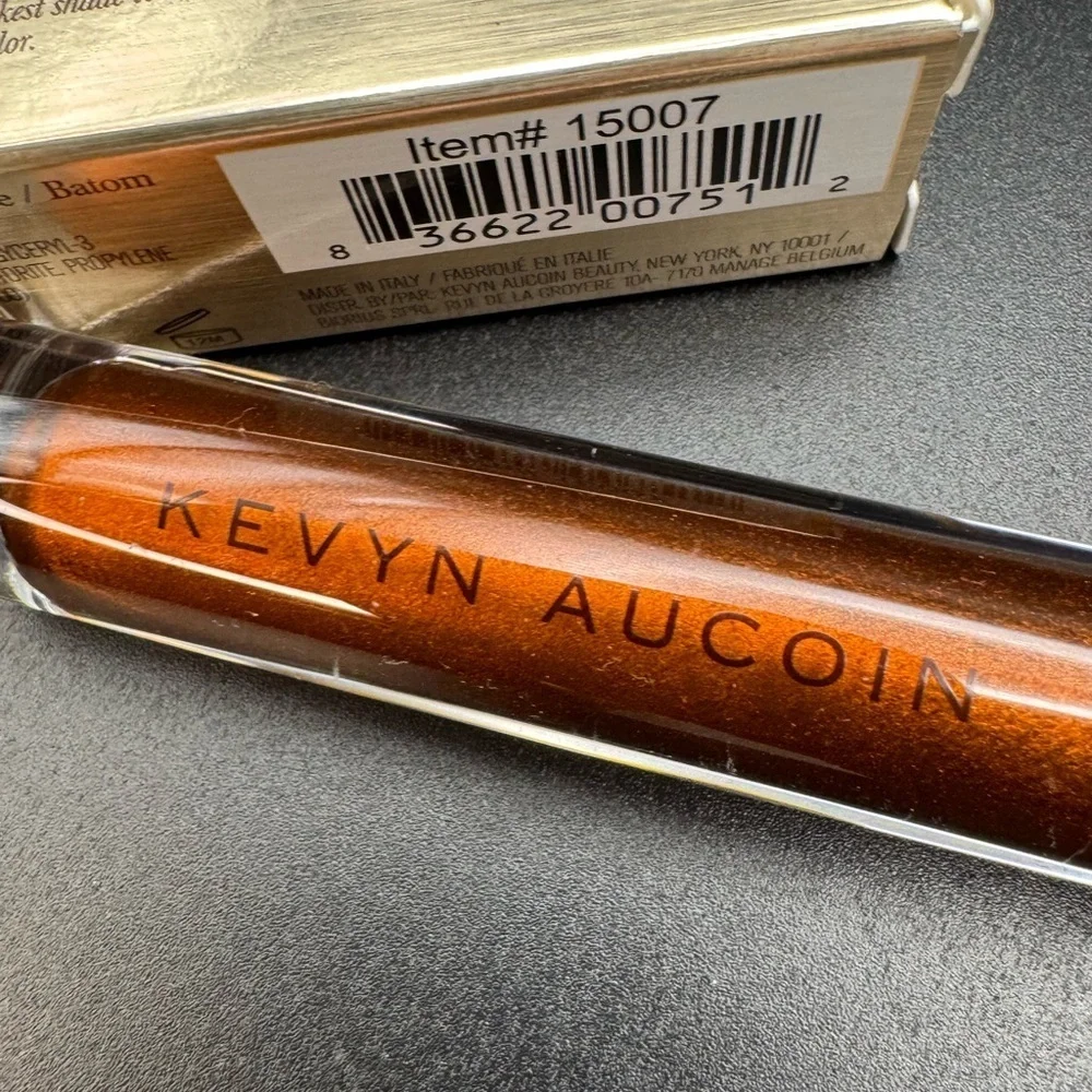 Kevyn Aucoin Molten Lip Color - Bronze Full Size New in box